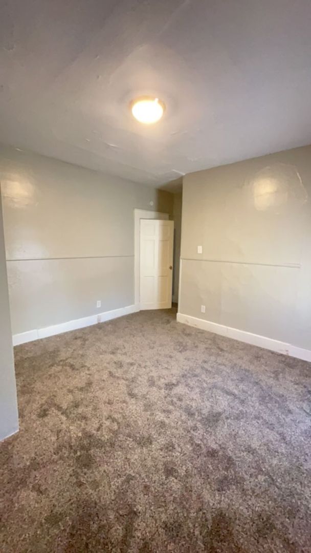 property at 626 W Main St