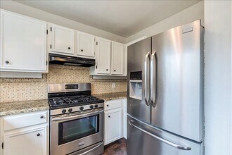 6018 Baton Rouge Dr in Austin, TX - Building Photo - Building Photo