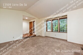 13509 14th Dr SE in Mill Creek, WA - Building Photo - Building Photo