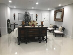 3880 NW 179th St in Miami Gardens, FL - Building Photo - Building Photo