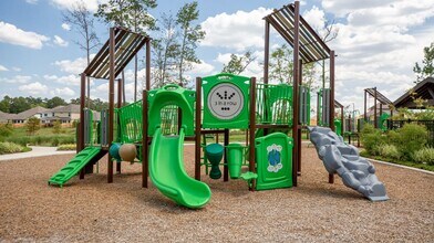 2510 Grayling Dr in Shenandoah, TX - Building Photo - Building Photo