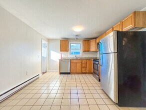 74 Dunboy St in Boston, MA - Building Photo - Building Photo