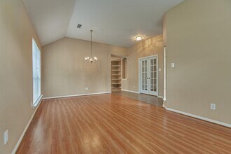 183 Fairwind Trail Dr in Conroe, TX - Building Photo - Building Photo