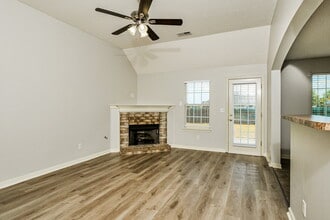 10221 Adikson Dr in Cordova, TN - Building Photo - Building Photo