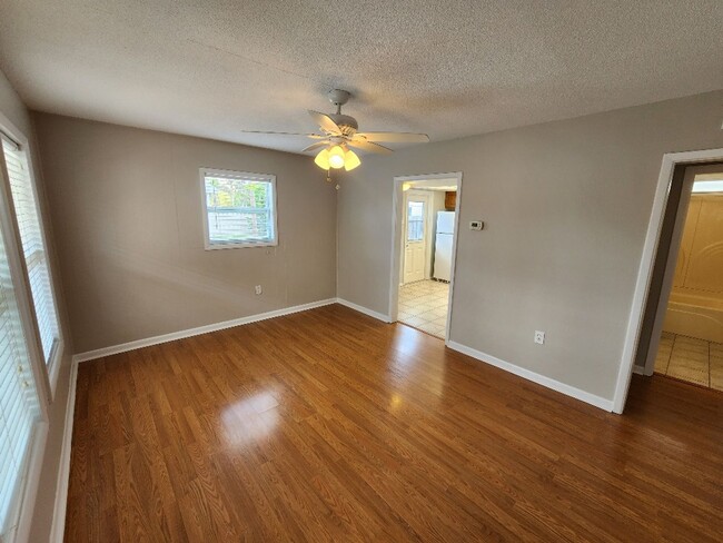 2508 S Atlantic Ave in New Smyrna Beach, FL - Building Photo - Building Photo