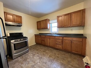 683 State St in Albany, NY - Building Photo - Building Photo