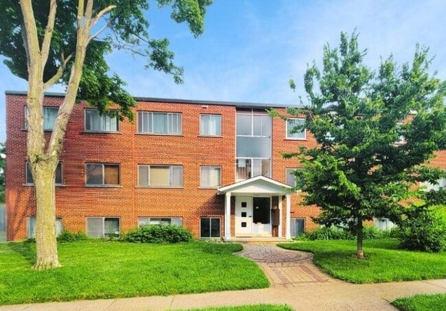 Crimson Place Apartments