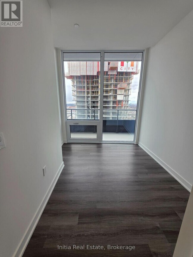 448 Burnhamthorpe Rd W in Mississauga, ON - Building Photo - Building Photo