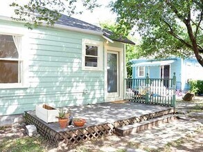 809 E 45th St in Austin, TX - Building Photo - Building Photo