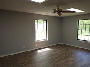 606 Hillcrest Cir in Malakoff, TX - Building Photo - Building Photo