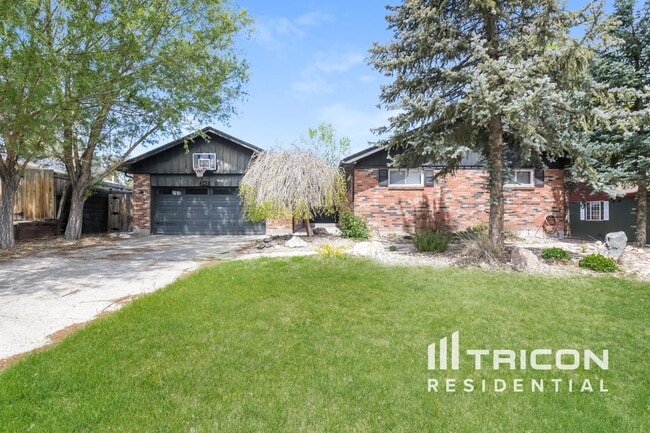 property at 343 Brigitte Dr
