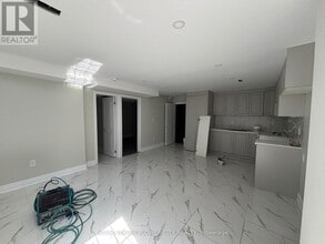 200 Hunter Way in Brantford, ON - Building Photo - Building Photo