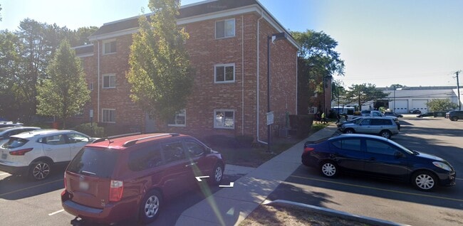 6878 W Touhy Ave, Unit D