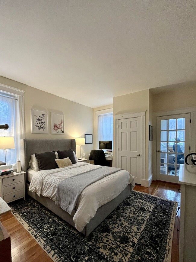 68 Marshal St, Unit 2