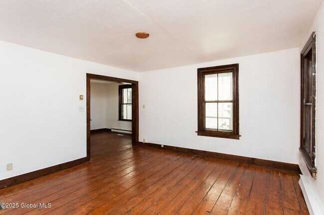 55 Franklin St in Saratoga Springs, NY - Building Photo - Building Photo