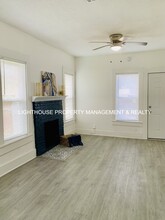 3012 Rosselle St in Jacksonville, FL - Building Photo - Building Photo