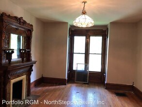 101 W Hubbard Ave in Columbus, OH - Foto de edificio - Building Photo