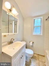 3818 Jay Ave in Alexandria, VA - Foto de edificio - Building Photo