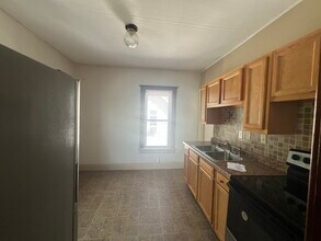 703 Prospect Ave, Unit 2 in Wausau, WI - Building Photo - Building Photo