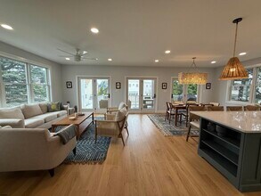 7607 Burk Ave in Margate City, NJ - Building Photo - Building Photo