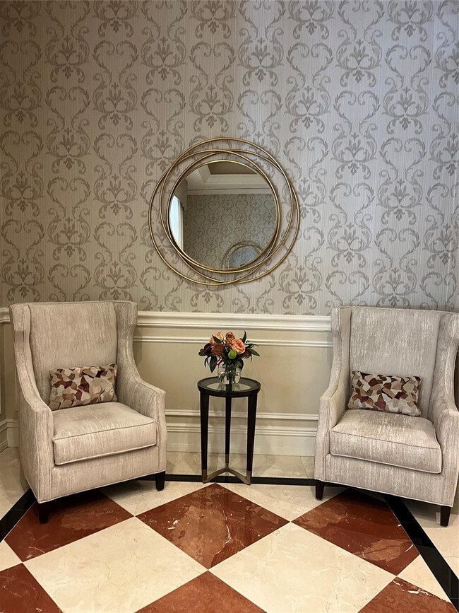 16102 Emerald Estates Dr in Weston, FL - Building Photo - Building Photo