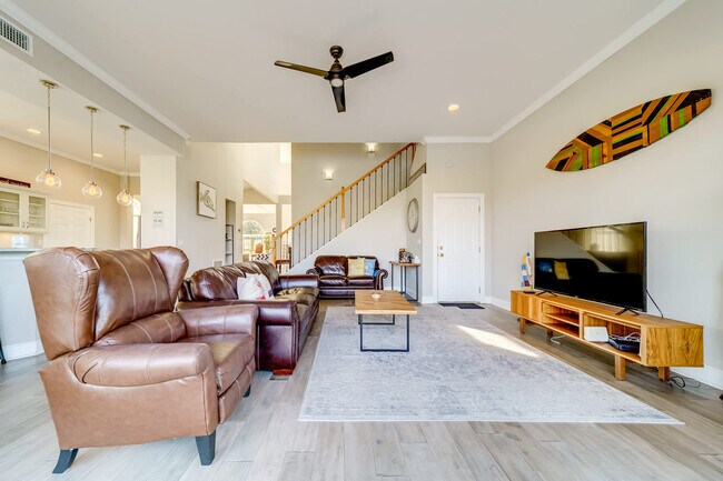 214 16th Ave in Indian Rocks Beach, FL - Building Photo - Building Photo