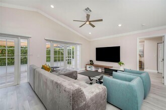 11030 Harbour Springs Cir in Boca Raton, FL - Building Photo - Building Photo