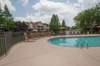 Building Photo - Woods Of Post House Apartments in Jackson, Tennessee