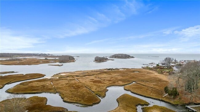 33 Marshfield Rd in East Lyme, CT - Building Photo - Building Photo