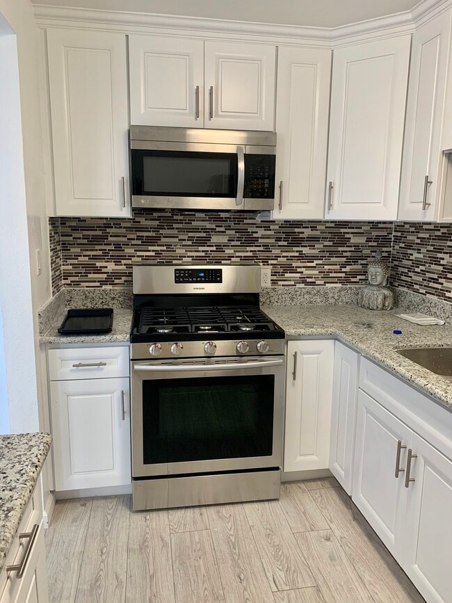 4105 E 52nd St in Maywood, CA - Building Photo - Building Photo
