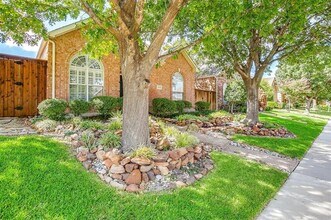 8113 Springmoss Dr in Plano, TX - Building Photo - Building Photo