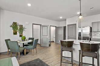 Ashgrove Farms Townhomes in Nicholasville, KY - Foto de edificio - Building Photo