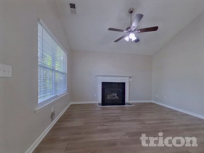 212 Barnevelder Dr in Lexington, SC - Building Photo - Building Photo