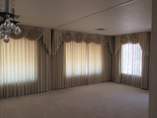 760 Santo Tomas Dr in Hemet, CA - Building Photo - Building Photo