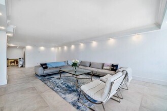 400 N Flagler Dr in West Palm Beach, FL - Building Photo - Building Photo