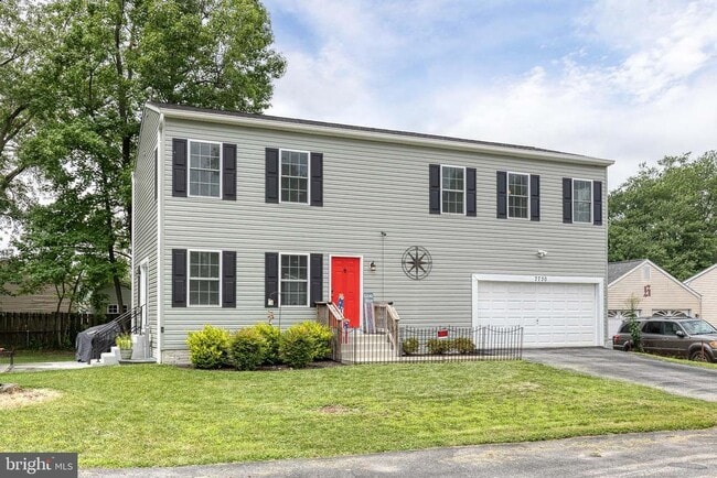 7730 Lawrence Ave in Pasadena, MD - Building Photo - Building Photo