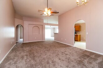11256 Carabelee Cir in Orlando, FL - Building Photo - Building Photo