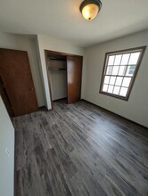 1606 Tippecanoe Dr in Warsaw, IN - Foto de edificio - Building Photo