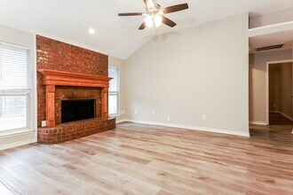 1506 Chapman Dr in Lancaster, TX - Building Photo - Building Photo