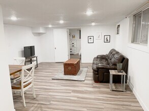 1336 23rd St in Des Moines, IA - Building Photo - Building Photo