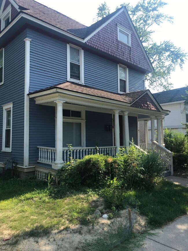 518 Washtenaw Ave in Ypsilanti, MI - Building Photo - Building Photo