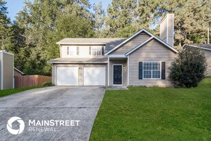 1975 Glenwood Downs Dr in Decatur, GA - Building Photo