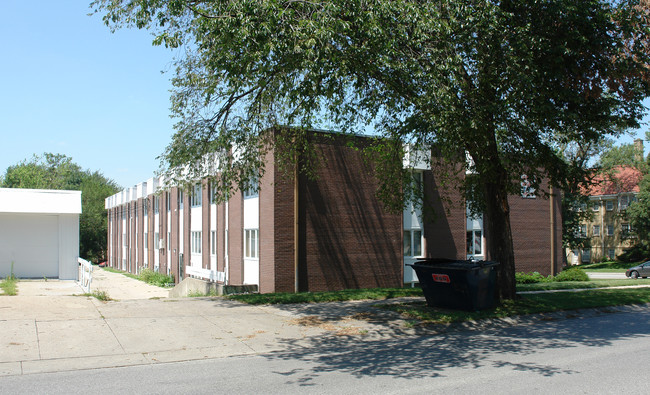 Heritage Apartments in Omaha, NE - Foto de edificio - Building Photo