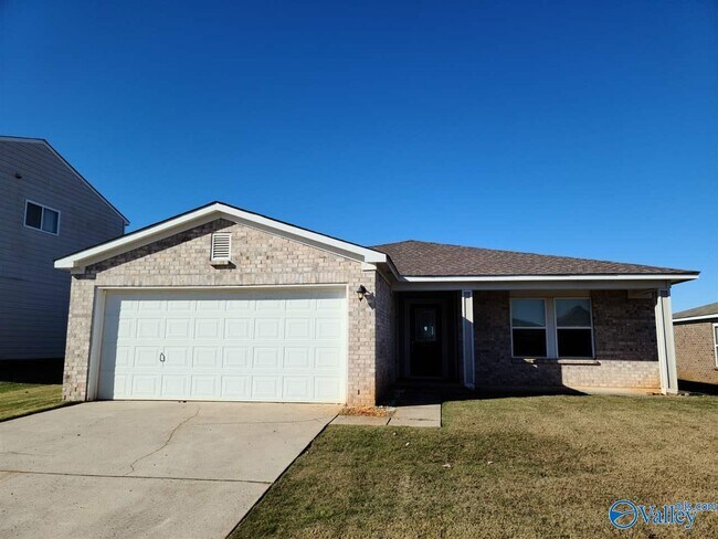 property at 3477 Avalon Lake Dr SW