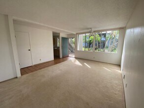95-705-705 Lanikuhana Ave in Mililani, HI - Building Photo - Building Photo