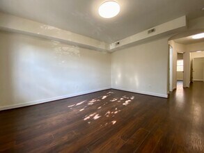1904 M St NE, Unit 3 in Washington, DC - Building Photo - Building Photo
