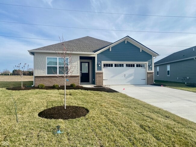 property at 6629 W Clary Trace