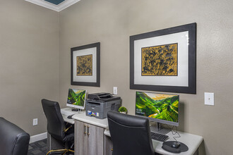 Stonewood in Houston, TX - Foto de edificio - Building Photo