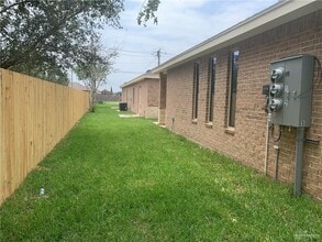 16 W Harrison Ave in Alton, TX - Building Photo - Building Photo