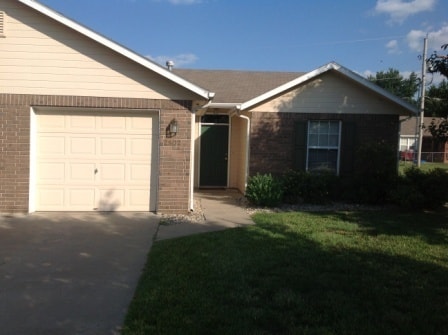 property at 2902 Russel Ct